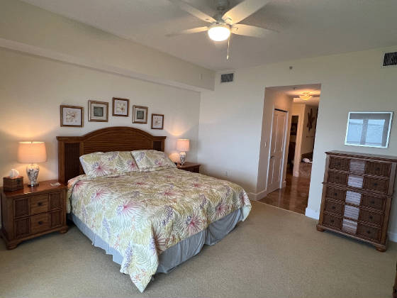 332MasterBedroom.jpeg