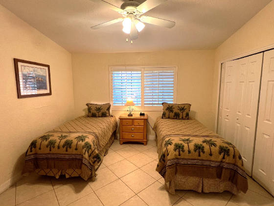 3rdbedroom807.jpeg