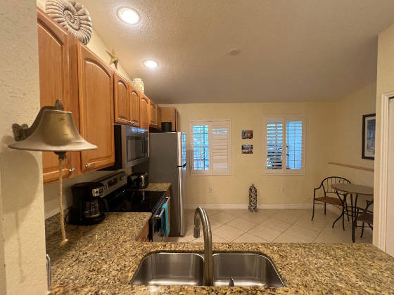 Kitchen8071.jpeg